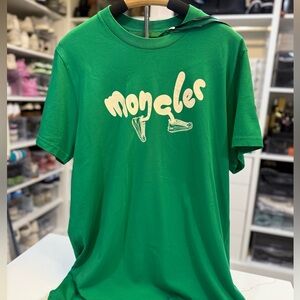 Green Moncler Graphic T-Shirt / XL brand new